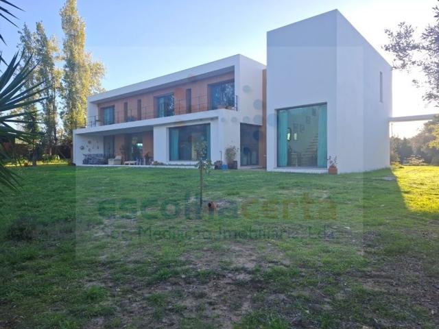 Prestigiosa casa de 299 m² à venda Brejos Carreteiros, Palmela, Setúbal
