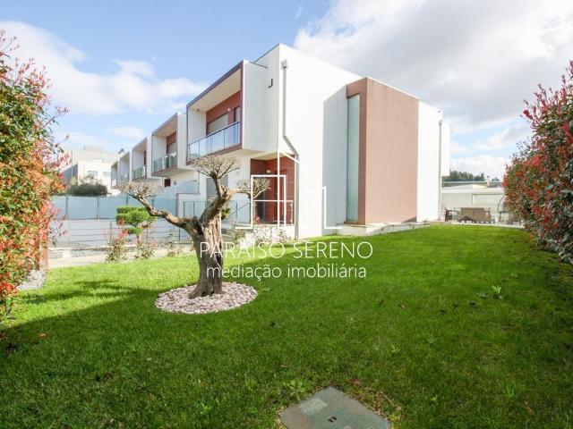 Casa de prestígio de 313 m² à venda Santa Maria da Feira, Aveiro