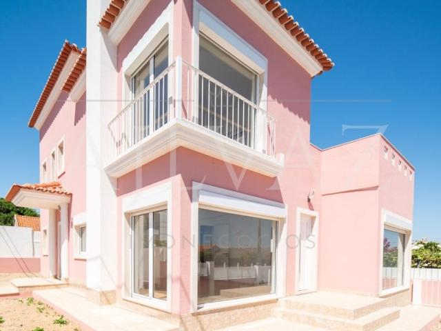 Casa de prestígio de 334 m² à venda Almada, Setúbal