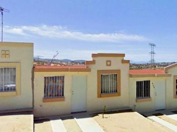 CASA DE REMATE IGNACIO LÓPEZ RAYÓN 830 VILLA RESIDENCIAL DEL PRADO II RANCHO VERDE BAJA CALIFORNIA!