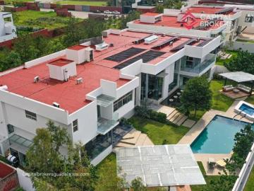Casa de Súper Lujo en Venta en Ayamonte con Alberca