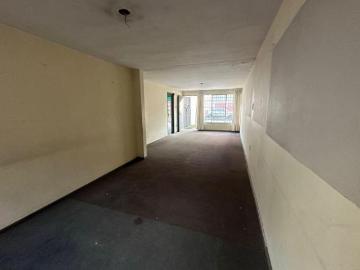 Casa de un piso en Salamanca de Monterrico cerca de parques y vías de acceso
