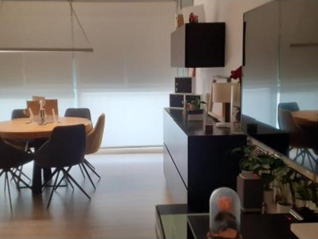 CASA DE UNA PLANTA CON TERRAZA DE 75 M2 EN PETRER