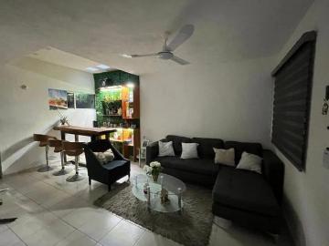 Casa de una planta en venta en Los Héroes