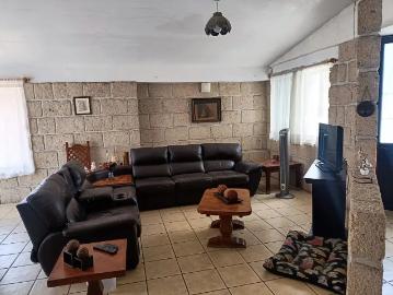 CASA DE UNA PLANTA EN VILLAS DE IRAPUATO