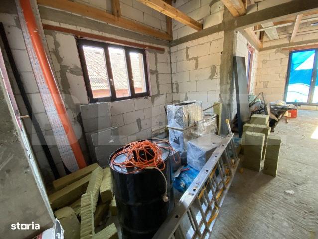 Casa de vanzare 4 camere in suprafata utila de 80 mp