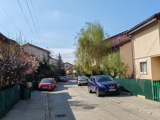 Casa de vanzare 5camere Ansamblul Rezidential Junior Pipera