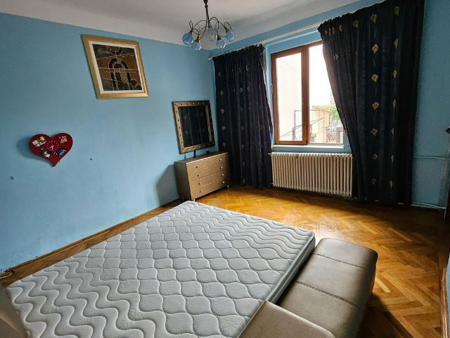 Casa de vanzare Central Bulevardul Castanilor