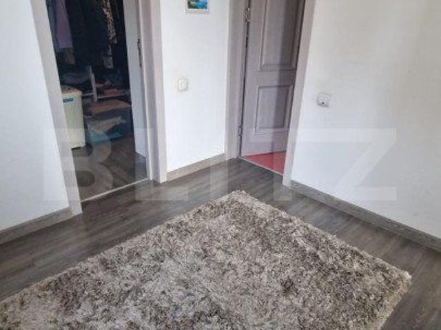 Casa de vanzare, cu 3 camere, 95 mp, individuala, zona Craiter