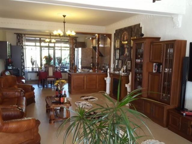 Casa de vanzare in Galati, Metro 400 mp