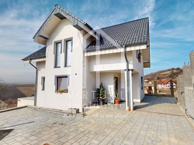 Casa de vanzare in Sibiu, cu 4 camere, 135 mp, Locatie Sura Mare