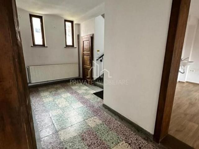 Casa de vanzare in zona centrala a orasului Sighisoara, Mures
