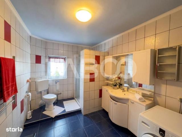 Casa de vanzare individuala cu 950mp teren Saliste zona deosebita