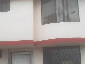 Casa de Venta Av. Simón Bolívar Sector Monjas Alto
