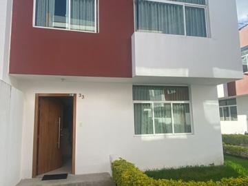 Casa de venta en Conjunto en Caranqui, Ibarra