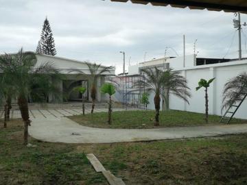 Casa De Venta En Portoviejo Zona Av. Manabi