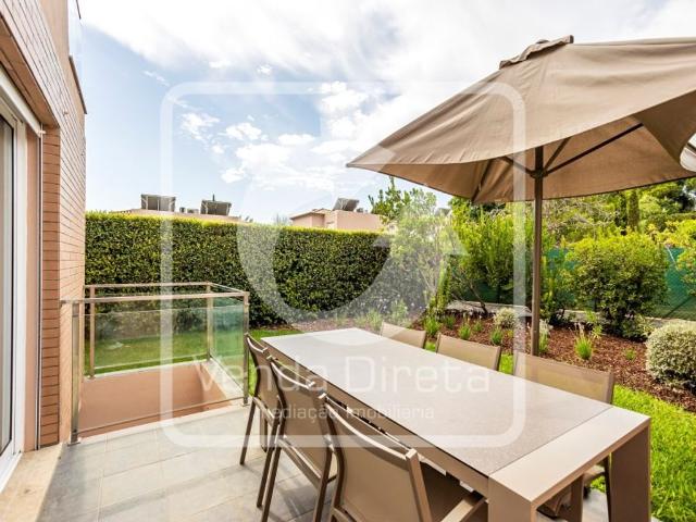 Casa de 153 m² à venda Lagoa, Faro
