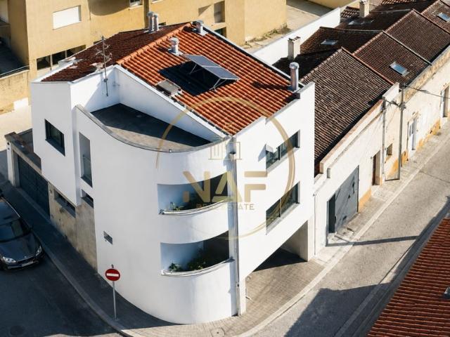 Casa de 150 m² à venda Maia, Portugal