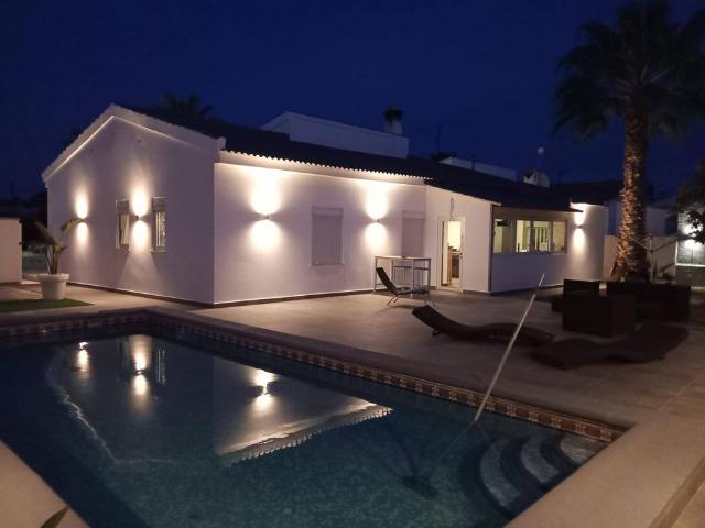 Casa de 174 m2 en venta Playas de Orihuela, Comunidad Valenciana
