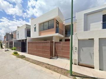 Casa en venta en Villa Magna, Oportunidad de inversión