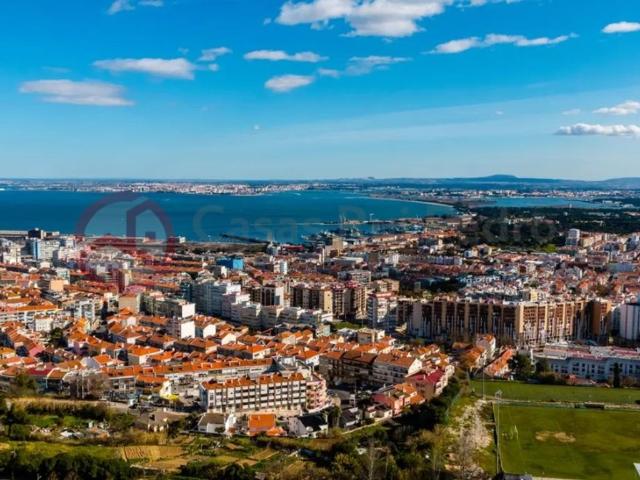 Casa de 182 m² à venda Vale Cavala, Charneca de Caparica, Almada, Setúbal