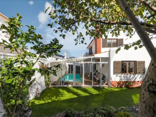 Casa de 184 m² à venda Cascais, Lisboa