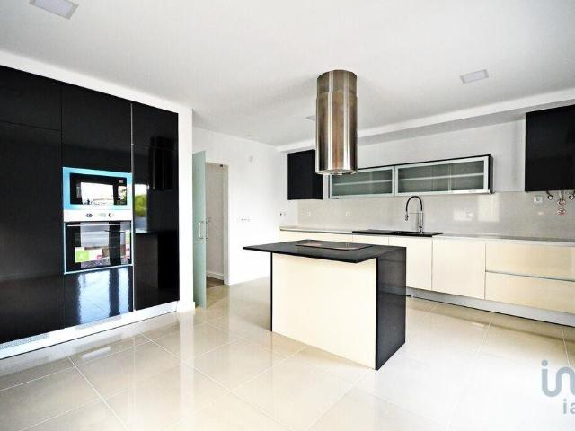 Casa de 185 m² à venda Quinta das Laranjeiras, Castelo Branco