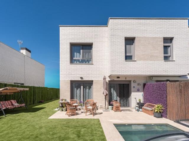 Casa de 186 m2 en venta Torrejón de Ardoz, España