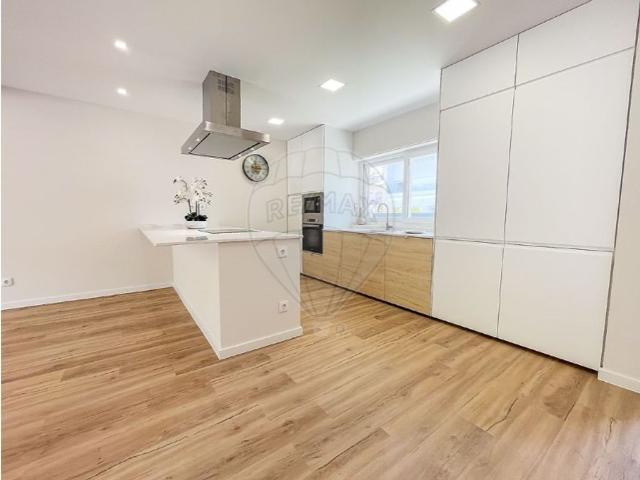 Casa de 186 m² à venda Oeiras, Portugal