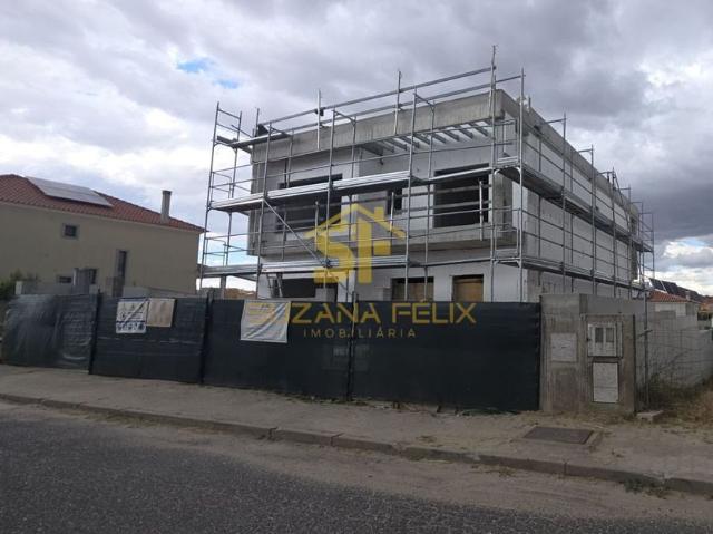 Casa de 188 m² à venda Castelo Branco