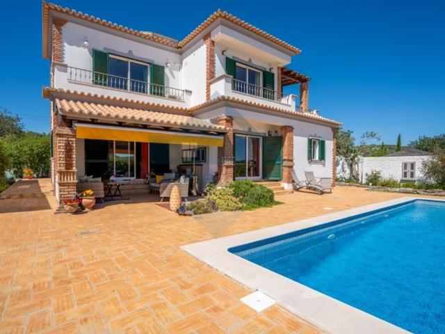 Casa de 199 m² à venda Poco Novo, Loulé, Faro