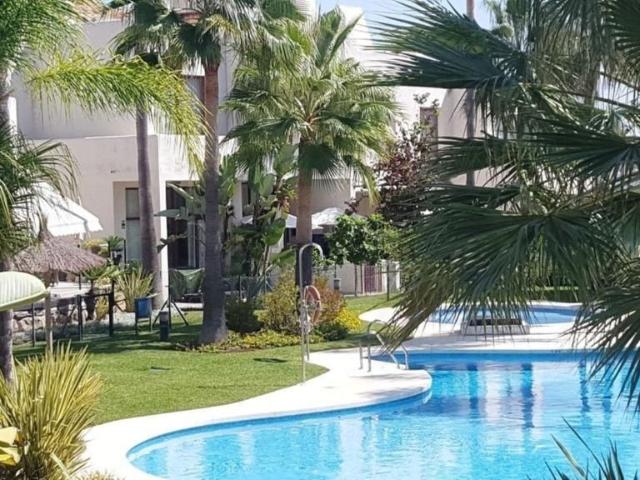Casa de 100 m2 en alquiler Benahavís, Andalucía