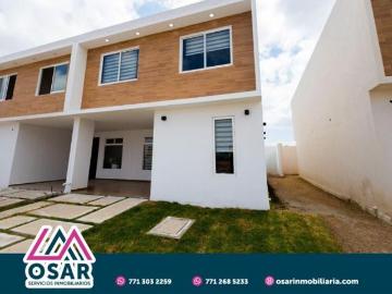 Casa de 108 m2 con 4 habitaciones, en venta. Arboledas de Santa Matilde Sección II