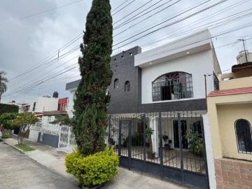 Casa de 123 m² con 3 dormitorios en venta en Jardines de la cruz