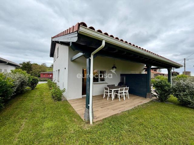 Casa de 121 m2 en venta Comillas, Cantabria