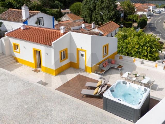 Casa de 121 m² à venda Óbidos, Leiria