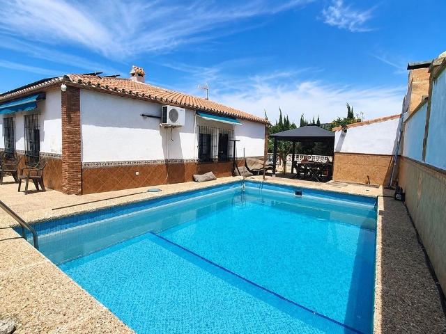 Casa de 139 m2 en venta Alhaurín de la Torre, Andalucía