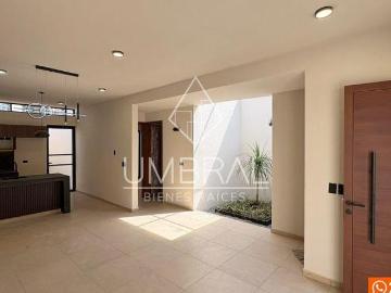 Casa de 1 nivel en VENTA, Fracc. San Miguel, COATEPEC