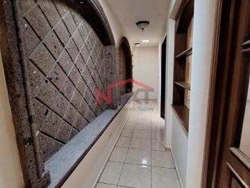 CASA DE 1 PISO EN VENTA AL NORTE