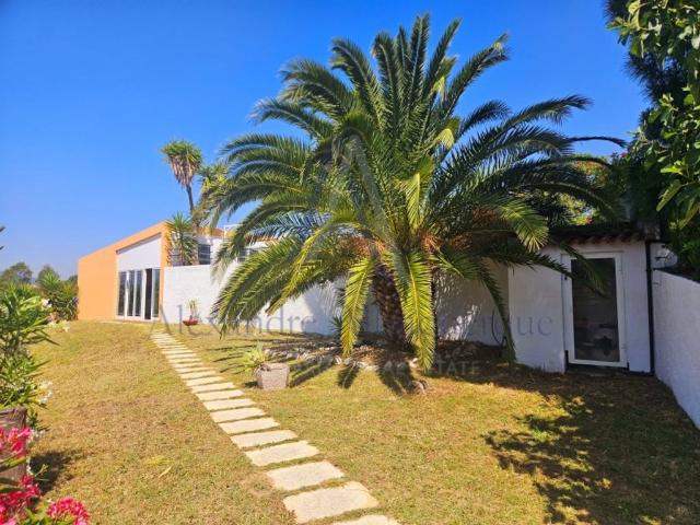 Casa de 240 m² à venda Gambia, Setúbal