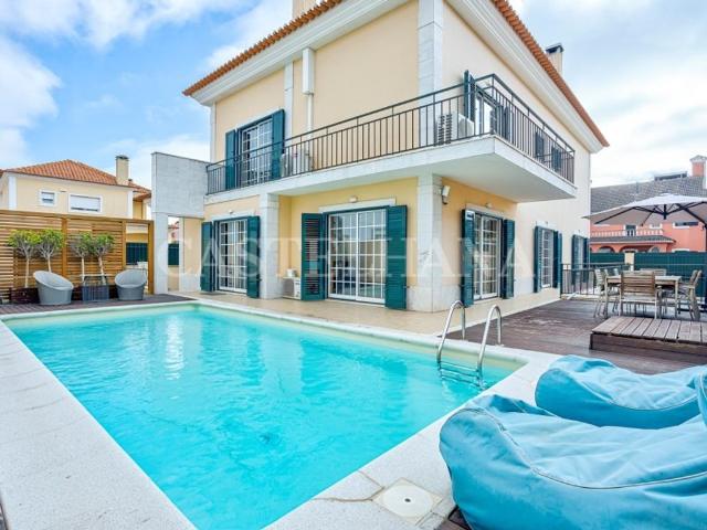 Casa de 241 m² à venda Carcavelos, Cascais e Estoril, Cascais, Lisboa