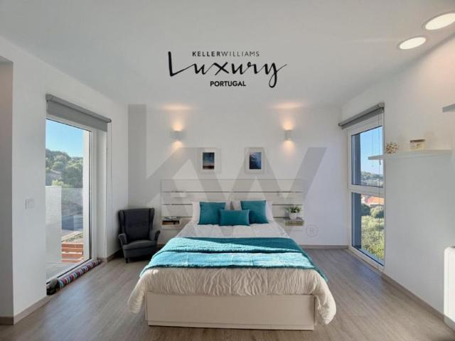 Casa de 247 m² à venda Santiago do Cacém, Portugal
