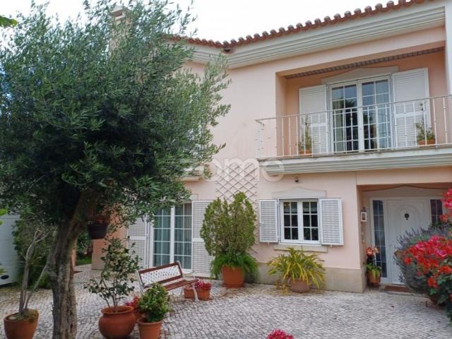 Casa de 246 m² à venda Cascais, Lisboa