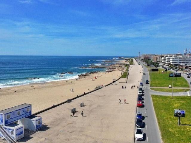Casa de 248 m² à venda Matosinhos, Porto