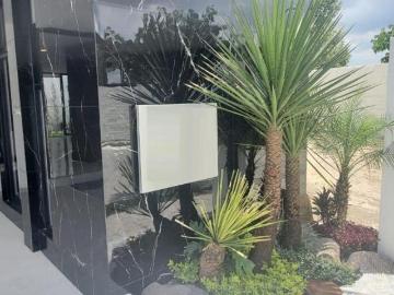 Casa de 253 m² con 4 recámaras en venta en Lomas de Angelópolis