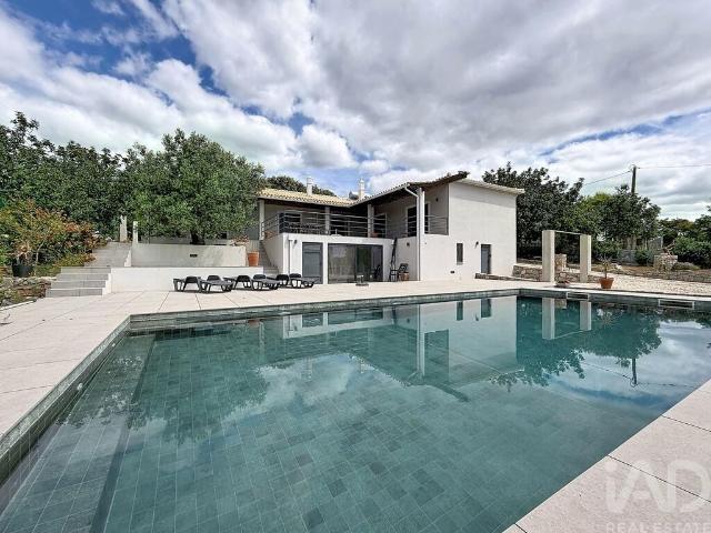 Prestigiosa casa de 250 m² à venda São Brás de Alportel, Faro