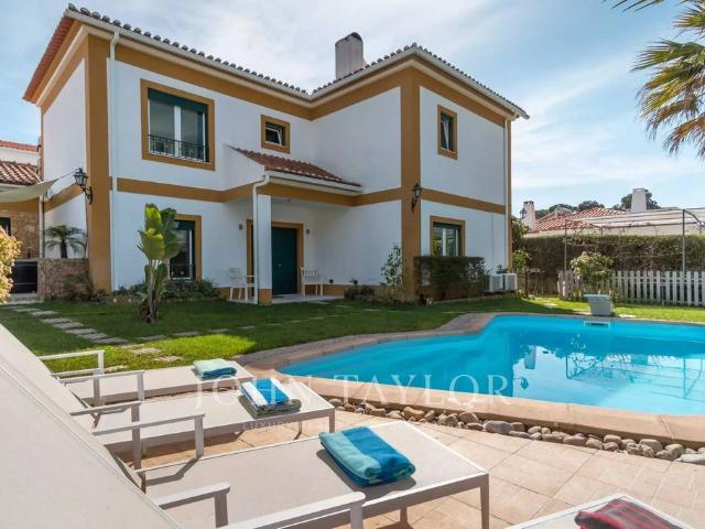 Casa de 250 m² à venda Sesimbra, Setúbal