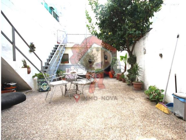 Casa de 250 m² con patio y tres terrazas en el Eixample