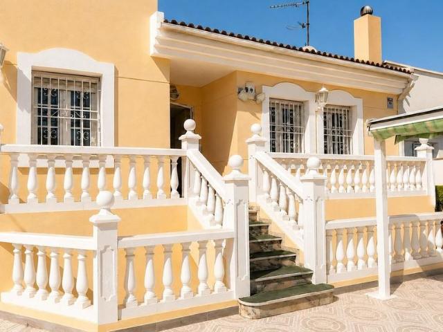 Casa de alto standing en venta Almería, España