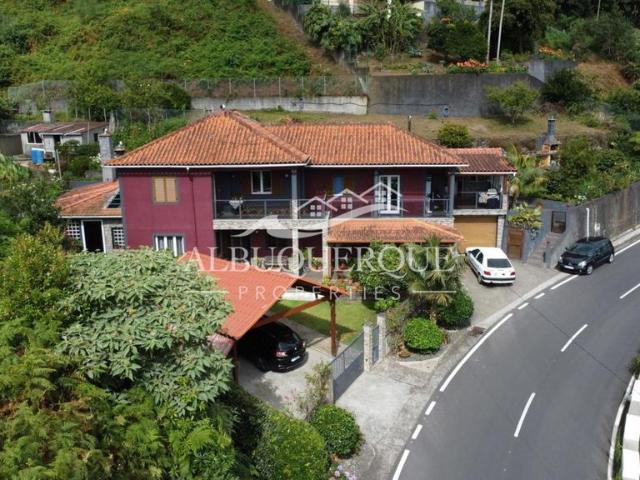 Casa de 274 m² à venda Machico, Portugal
